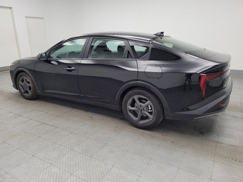 Used 2025 Kia K4 FWD image 3