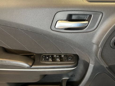 Used 2022 Dodge Charger SXT image 19