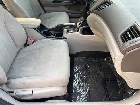 Used 2012 Honda Civic EX image 11