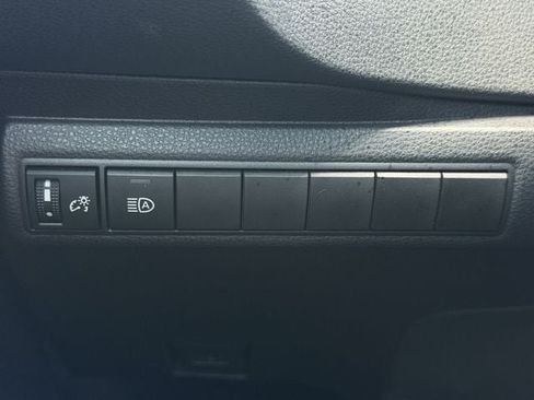 Used 2023 Toyota Corolla SE FWD image 22