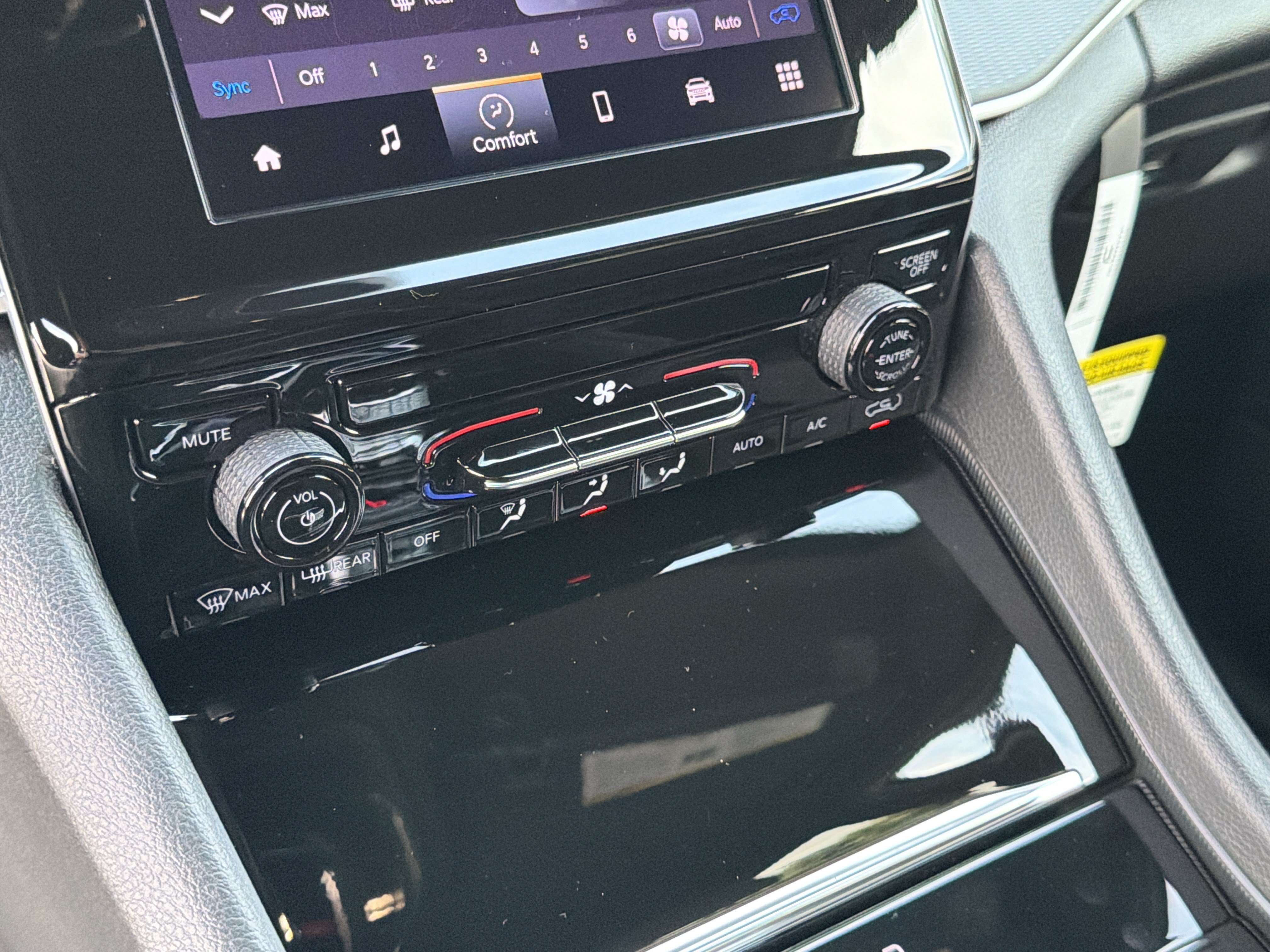 New 2026 Jeep Grand Cherokee Laredo RWD image 34