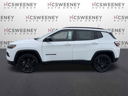 New 2026 Jeep Compass Latitude image 2
