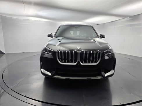 Used 2026 BMW X1 xDrive28i image 2