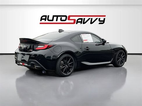 Used 2025 Toyota GR86 Premium image 7