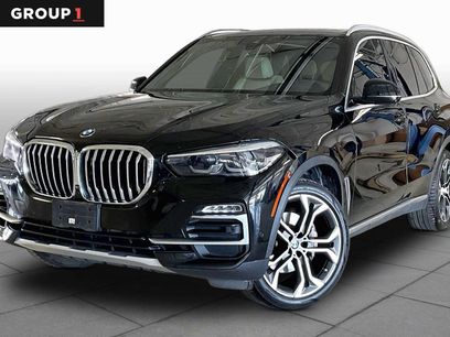 Used 2021 BMW X5 sDrive40i w/ Premium Package 2