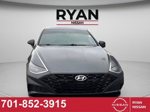 Used 2023 Hyundai Sonata SEL Plus FWD image 4