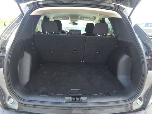 Certified 2025 Ford Escape Active image 11