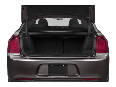 Certified 2020 Chrysler 300 C RWD image 12