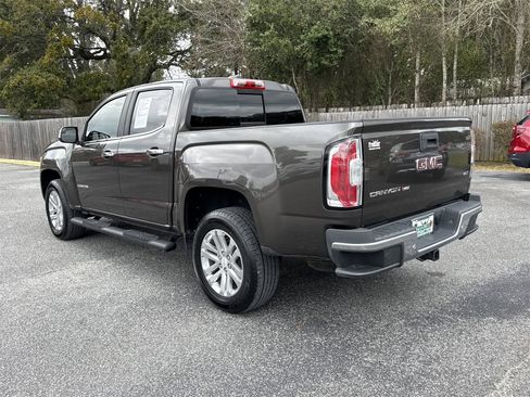 Used 2019 GMC Canyon SLT w/ Trailering Package image 2