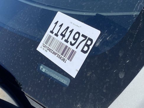 Used 2022 Tesla Model Y Long Range image 14