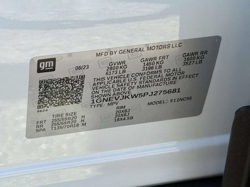 Used 2023 Chevrolet Traverse RS w/ LPO, Floor Liner Package AWD/4WD image 32