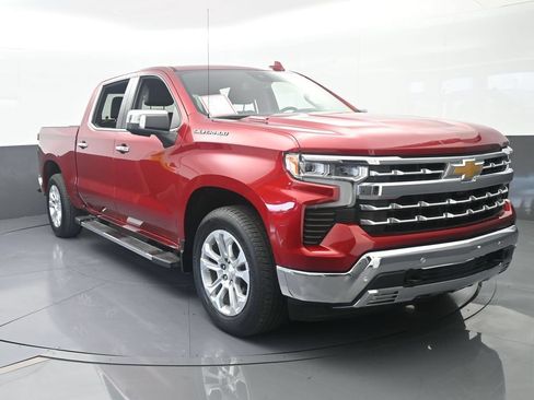 Used 2024 Chevrolet Silverado 1500 LTZ RWD image 9