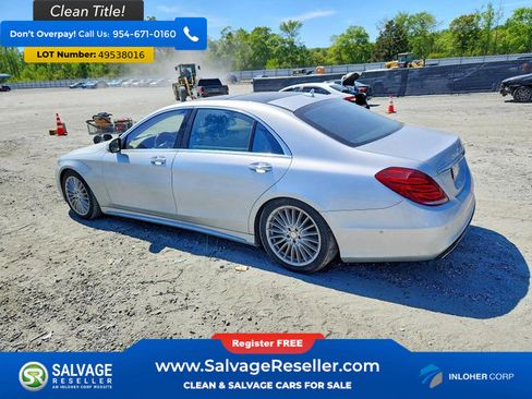 Used 2015 Mercedes-Benz S 550 Sedan image 3