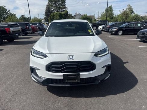 Used 2024 Honda HR-V Sport image 8
