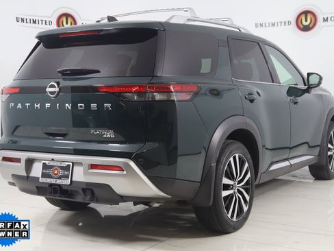 Used 2024 Nissan Pathfinder Platinum w/ Cargo Package image 3