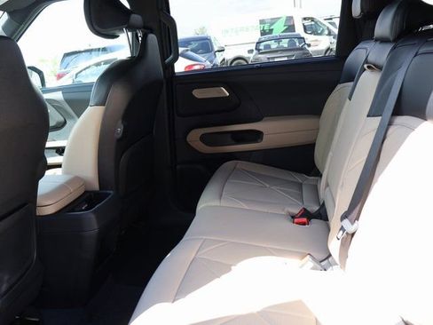 New 2027 Kia Telluride EX FWD image 15