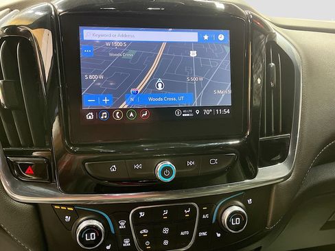 Used 2023 Chevrolet Traverse Premier w/ Redline Edition AWD/4WD image 13