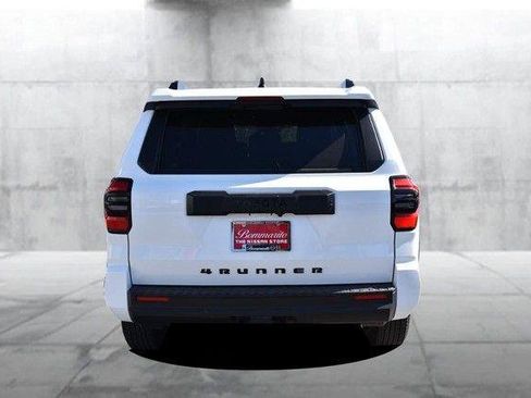 Used 2025 Toyota 4Runner SR5 image 6