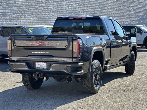 New 2026 GMC Sierra 2500 AT4 w/ AT4 Premium Plus Package image 4