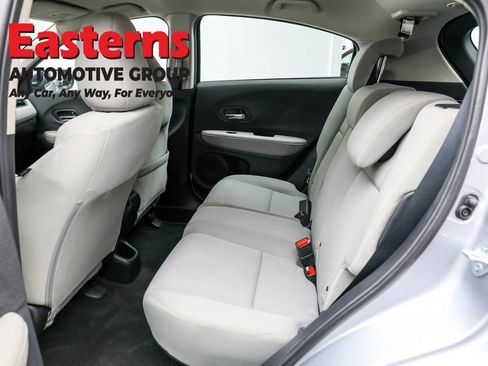 Used 2022 Honda HR-V LX image 20