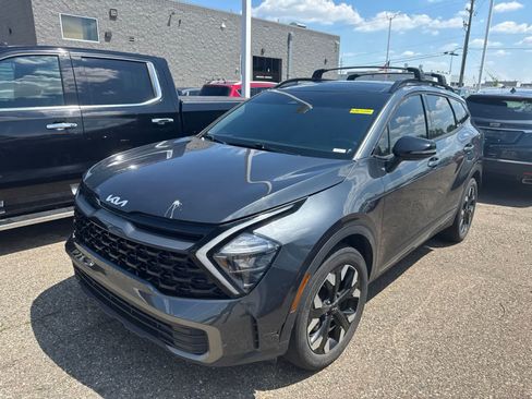 Used 2023 Kia Sportage X-Line w/ X-Line Premium Package AWD/4WD image 2