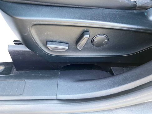 Used 2020 Ford Escape SEL AWD/4WD image 16