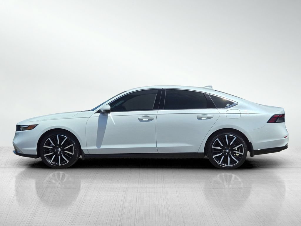 Used 2024 Honda Accord Touring image 8