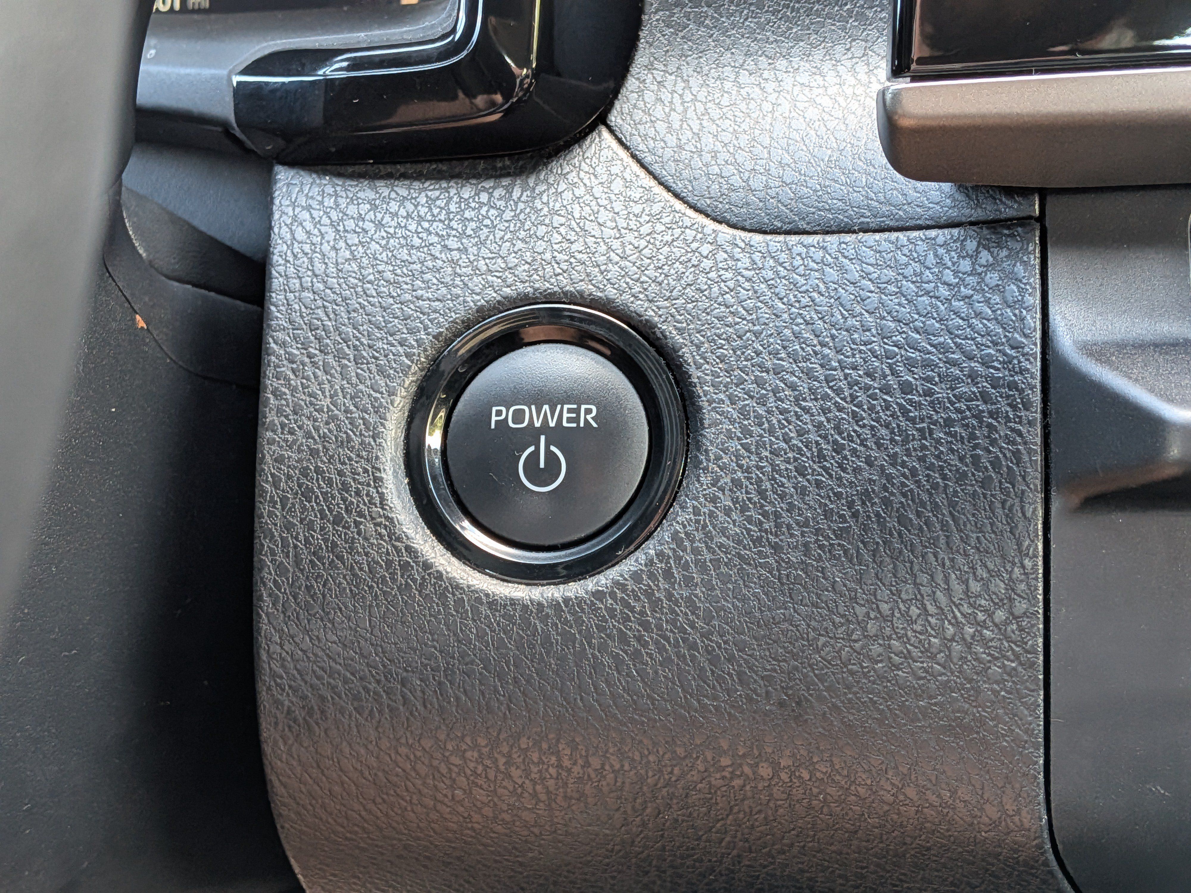 Used 2025 Toyota Camry SE FWD image 28