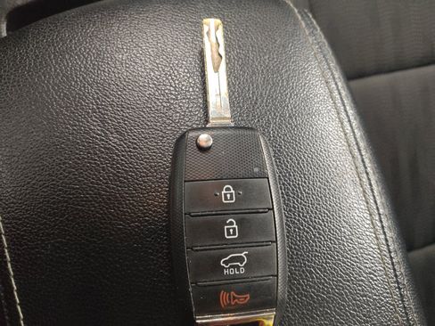 Used 2017 Kia Sportage LX FWD image 32