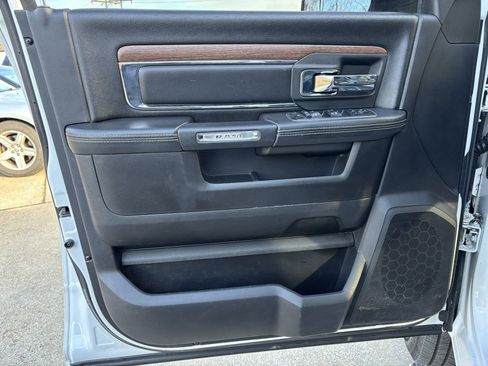 Used 2018 RAM 2500 Laramie w/ Protection Group image 20