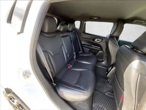 Used 2023 Jeep Compass Trailhawk AWD/4WD image 30