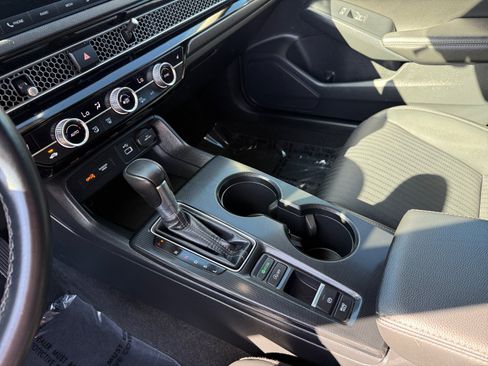 Used 2020 Honda Civic Sport image 13