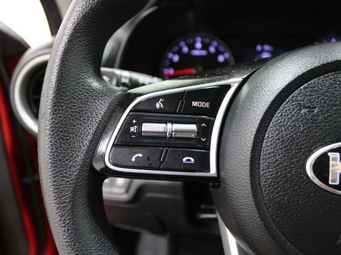 Used 2021 Kia Forte LXS image 10