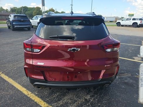 Used 2022 Chevrolet TrailBlazer RS w/ Technology Package image 6