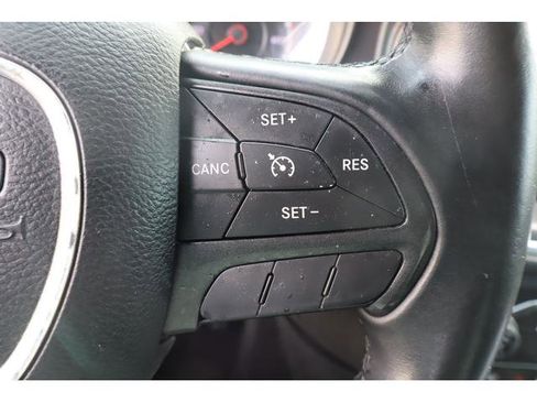 Used 2015 Dodge Charger SE w/ Popular Equipment Group image 13