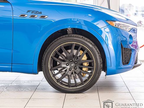 Used 2022 Maserati Levante F Tributo image 10