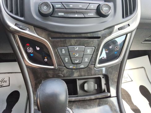 Used 2016 Buick LaCrosse Leather FWD image 17