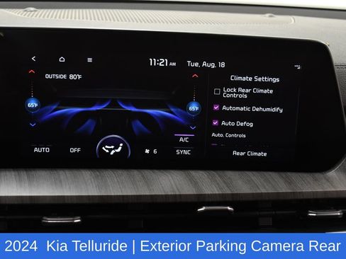 Used 2024 Kia Telluride AWD image 21