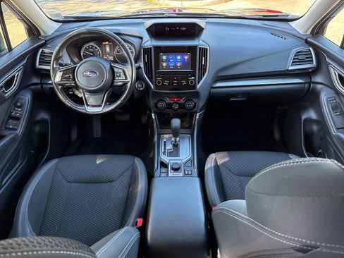 Certified 2023 Subaru Forester Premium image 25