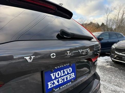 Certified 2023 Volvo XC60 B5 Plus w/ Climate Package image 31