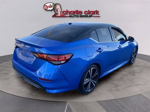 Used 2023 Nissan Sentra SR w/ SR Premium Package image 6