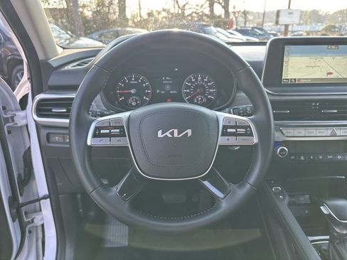 Used 2022 Kia Telluride EX w/ EX Premium Package image 29