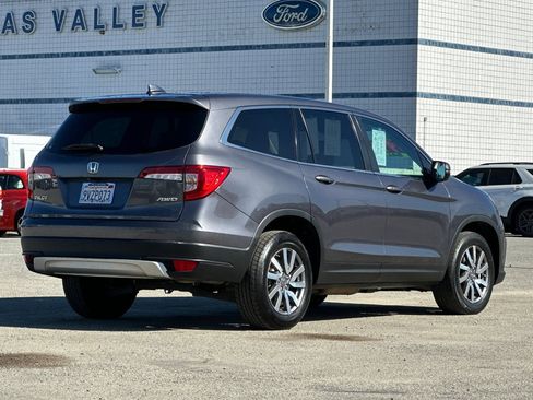 Used 2019 Honda Pilot EX image 4