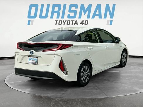 Used 2020 Toyota Prius Prime LE FWD image 7