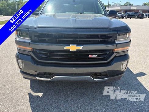 Used 2018 Chevrolet Silverado 1500 LT w/ All Star Edition AWD/4WD image 10