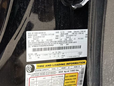 Used 2024 Ford Expedition XLT RWD image 34