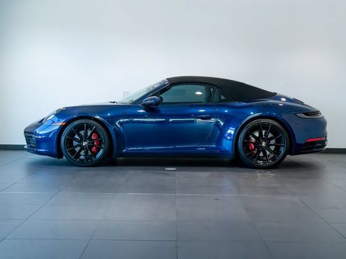Certified 2023 Porsche 911 Carrera 4S AWD/4WD image 2