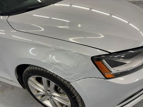 Used 2017 Volkswagen Jetta SEL Premium image 15