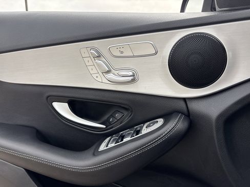 Used 2021 Mercedes-Benz C 300 Sedan image 21