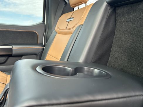 Used 2023 Ford F150 Platinum image 28